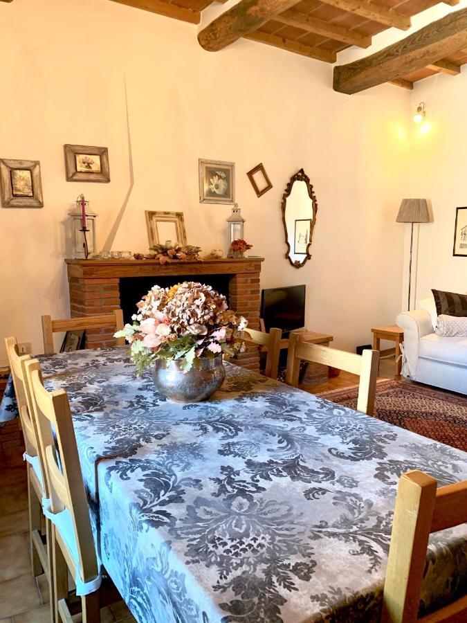 Dolcevita Chianti Apartments Радда-ін-К'янті Екстер'єр фото